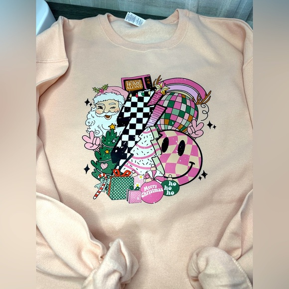 New Blush Christmas Crewneck - Picture 3 of 4